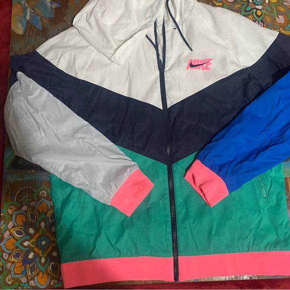 Nike Other - ike Men's Sportswear Windrunner Jacket White/Multicolor AJ1396-100 Size Large
